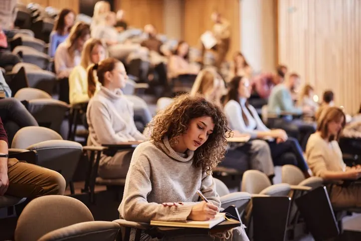 Enfoque académico y excelencia educativa