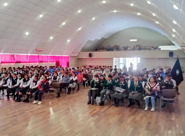 escuela-de-lideres-regiones escuela-de-lideres-regiones