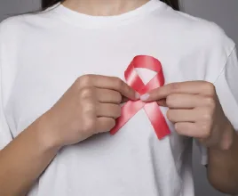 UCV promueve la prevención y detección temprana del cáncer de mama