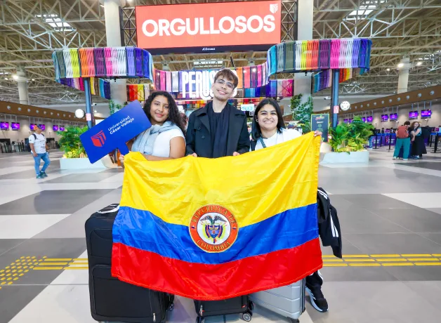 estudiantes-extranjeros-arriban-a-la-ucv