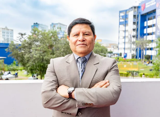docente-de-derecho-es-reconocido-investigador-renacyt docente-de-derecho-es-reconocido-investigador-renacyt